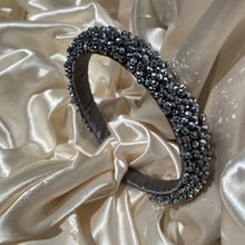 Cargar imagen en el visor de la galería, Diadema para mujer - Hecho 100% a mano - Mary mercado jewerly
